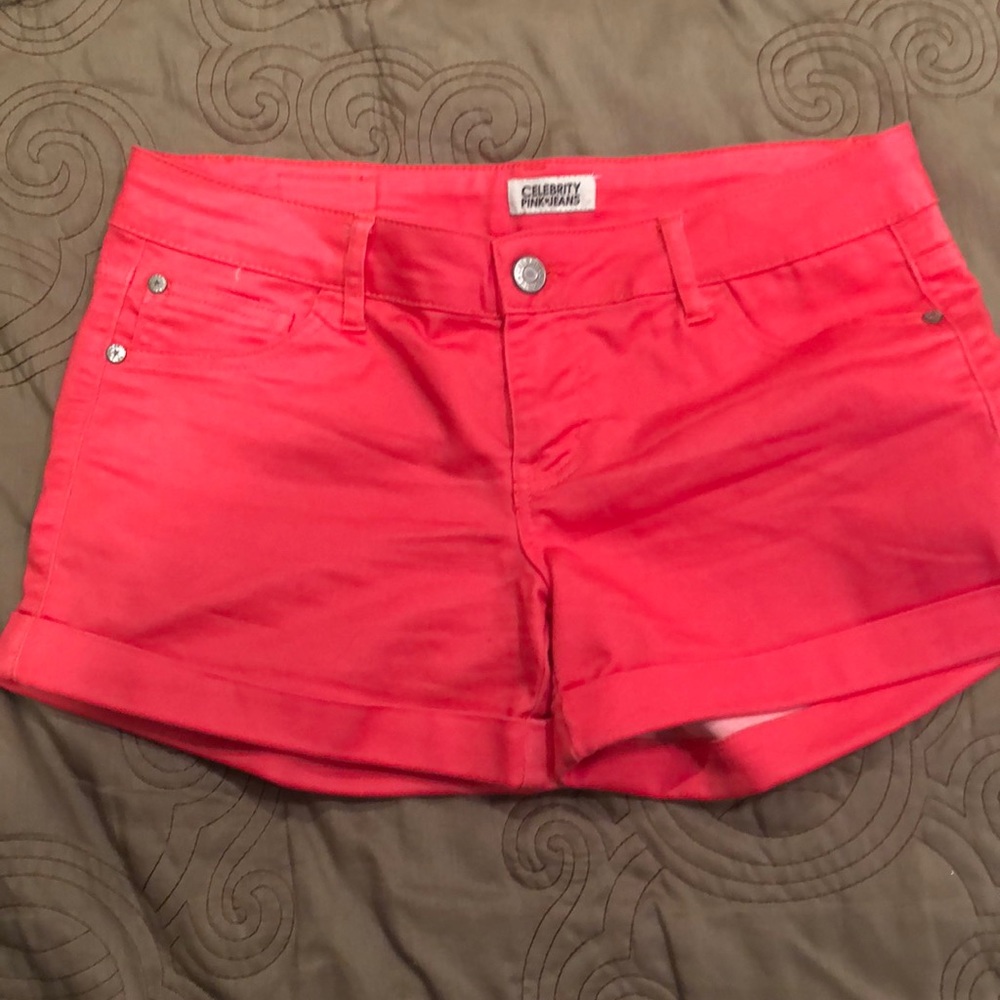 Celebrity pink jeans shorts